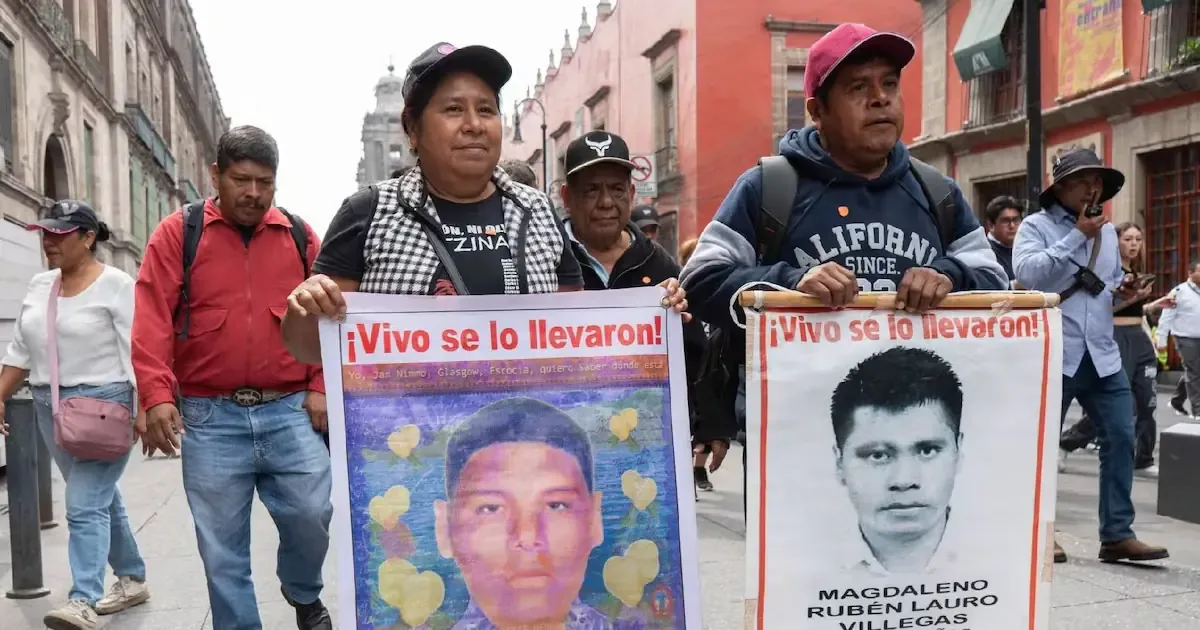 La presidenta de México destaca que el caso de Ayotzinapa es una prioridad de Estado para su gobierno.