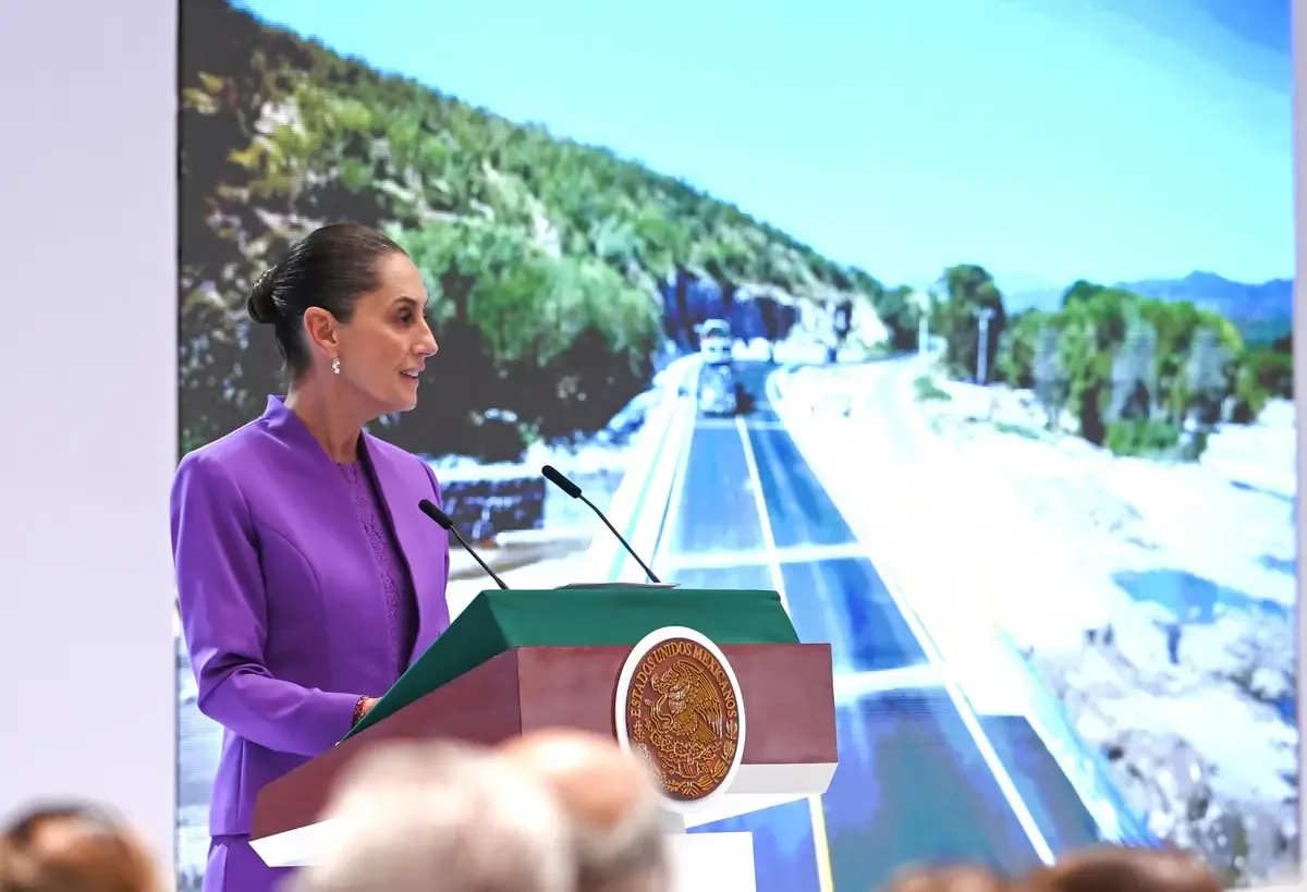 En su Segundo Informe, Sheinbaum resalta el crecimiento económico y la inversión extranjera directa en México.