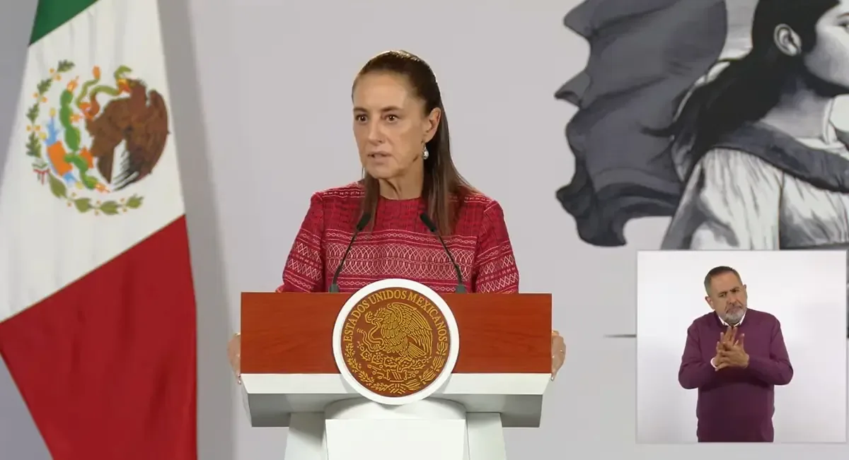 La presidenta defendió inversiones en salud mientras médicos protestan por desabasto y condiciones laborales