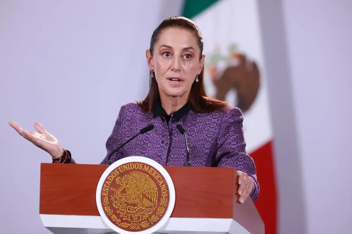 La mandataria mexicana defiende a su partido ante acusaciones por vínculos del hijo de López Obrador.