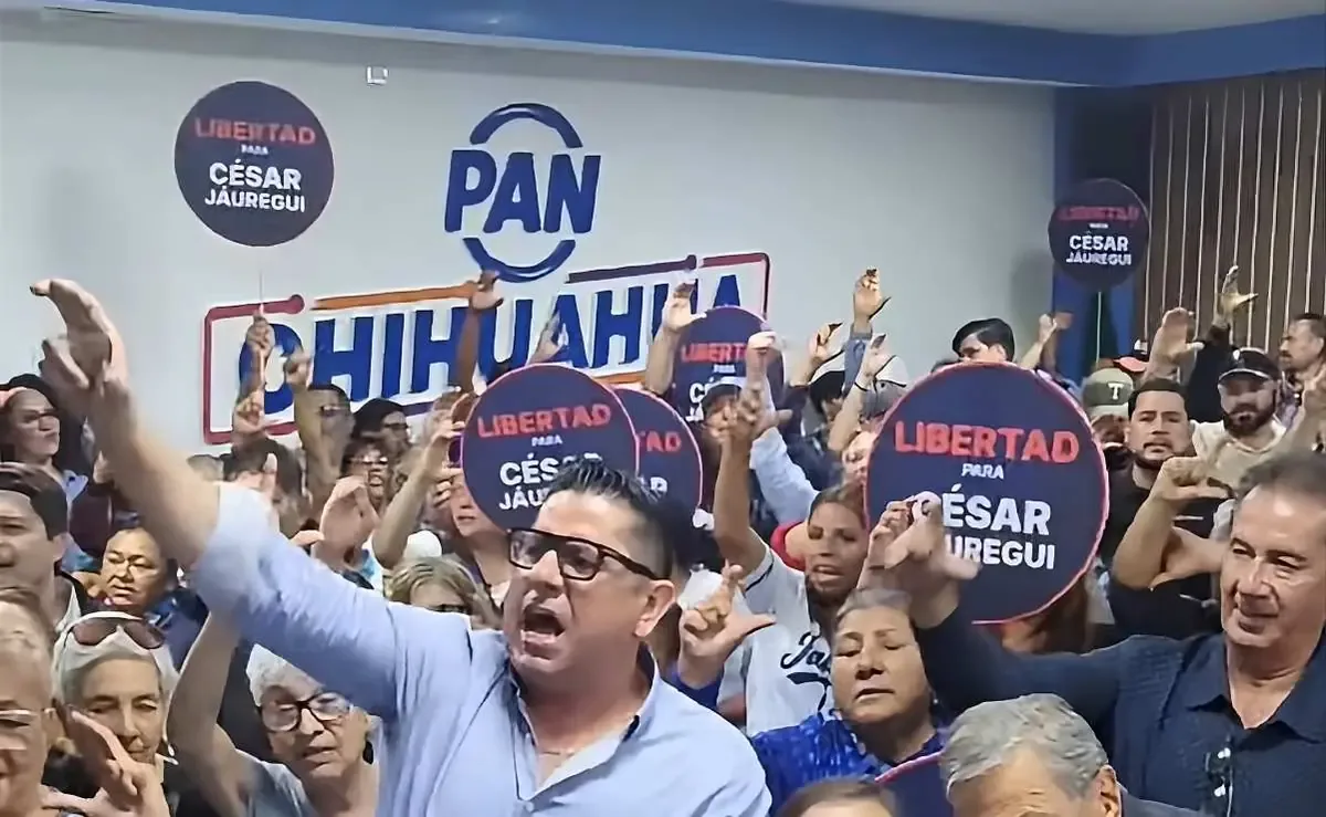 Ciudadanos exigen justicia para el exfiscal ante el proceso por traición a la patria.