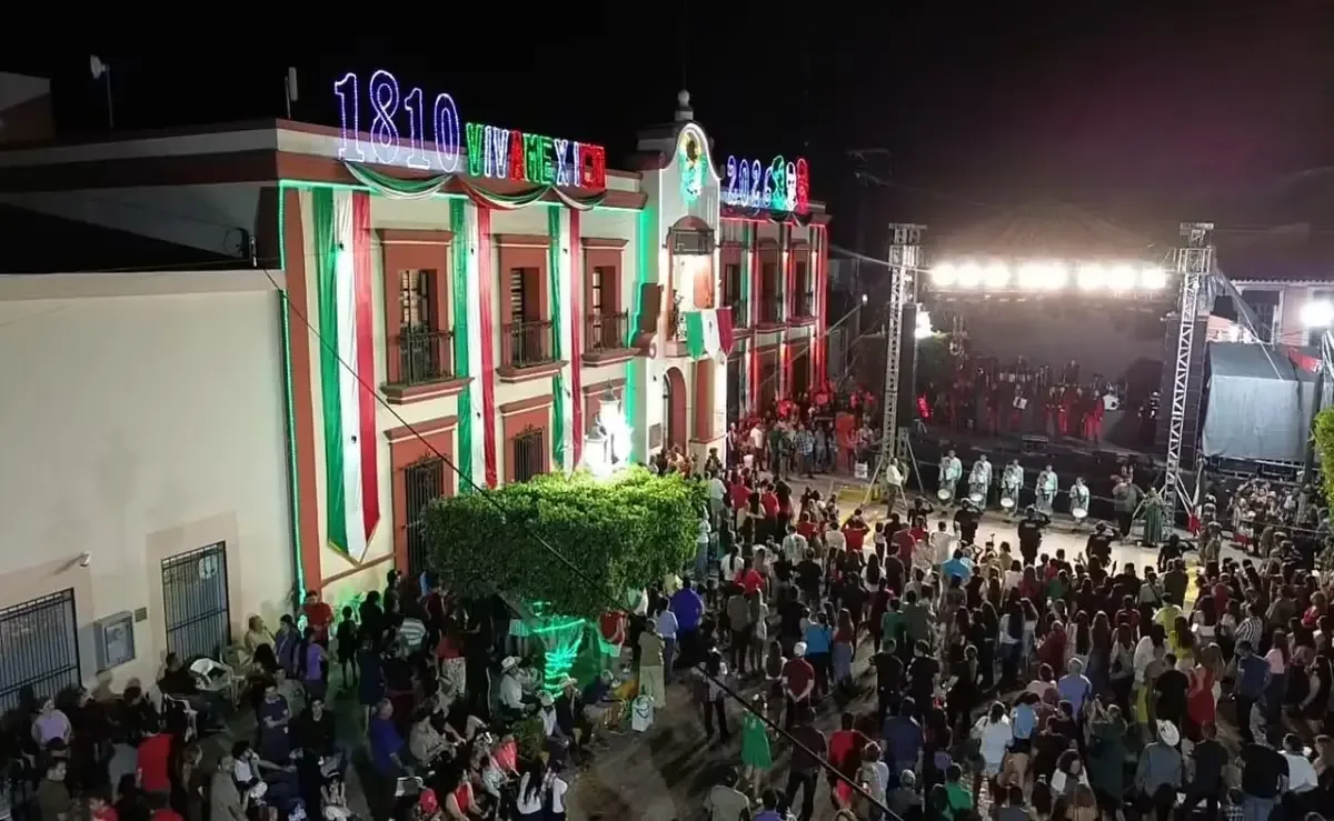 La implementación de un amplio operativo de seguridad garantizó tranquilidad en las festividades del Grito de Independencia.