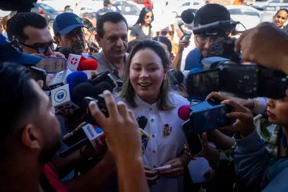 La Gobernadora Yeraldine Bonilla anuncia operativos para garantizar la seguridad de turistas y sinaloenses.