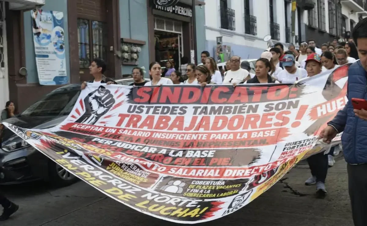 Los trabajadores del IMSS solicitan transparencia en el proceso de consulta salarial y garantizan su participación.