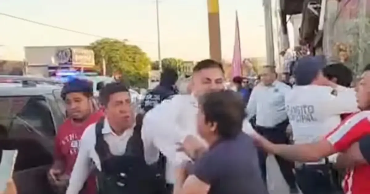 La investigación busca esclarecer responsabilidades tras el incidente viral con policías en Mexicali.