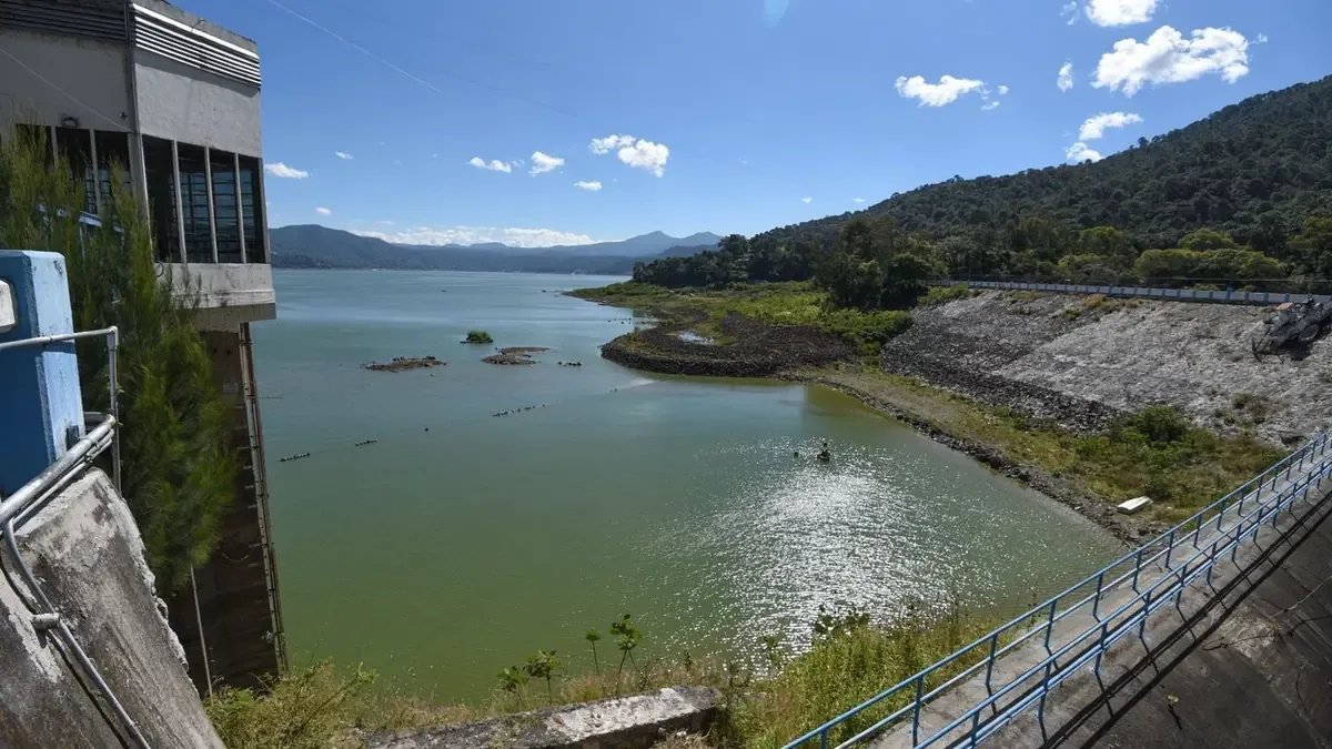 Las lluvias recientes benefician el almacenamiento de agua en el Sistema Cutzamala.