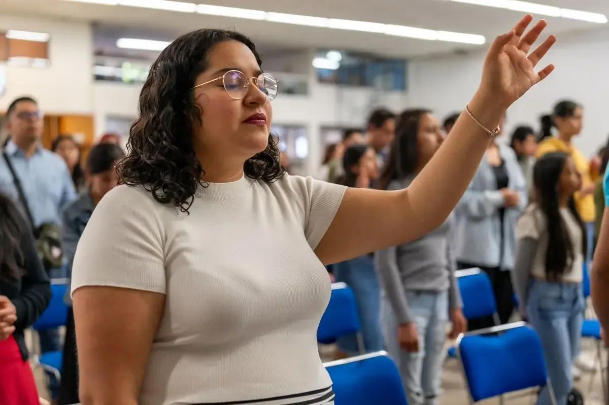 La representación femenina en autogobiernos de Michoacán sigue rezagada a pesar de reformas constitucionales.