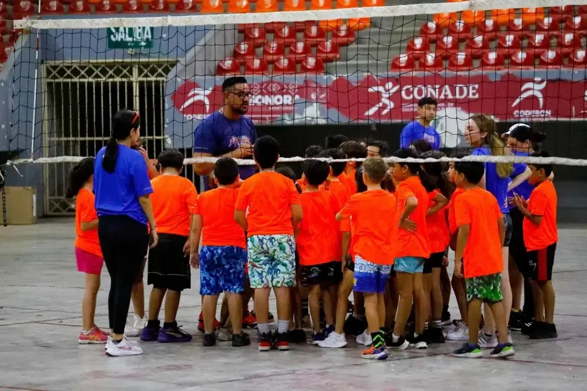 Este programa ofrece diversas actividades deportivas para niños de 6 a 13 años.