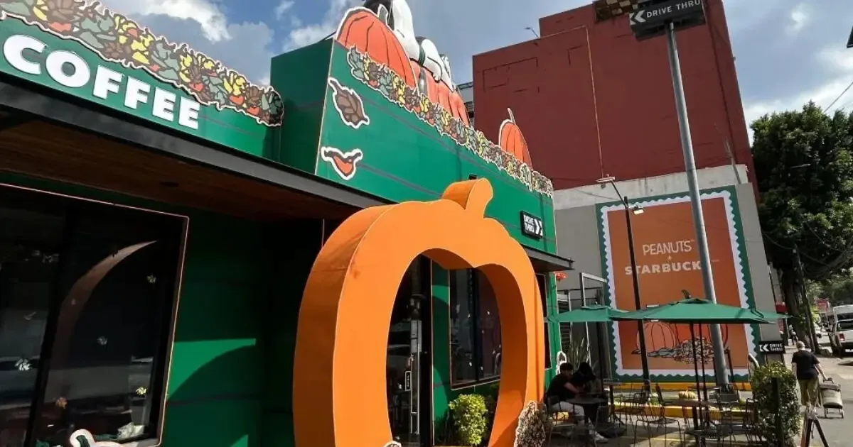 La nueva colección Peanuts + Starbucks incluye artículos por tiempo limitado y bebidas especiales.