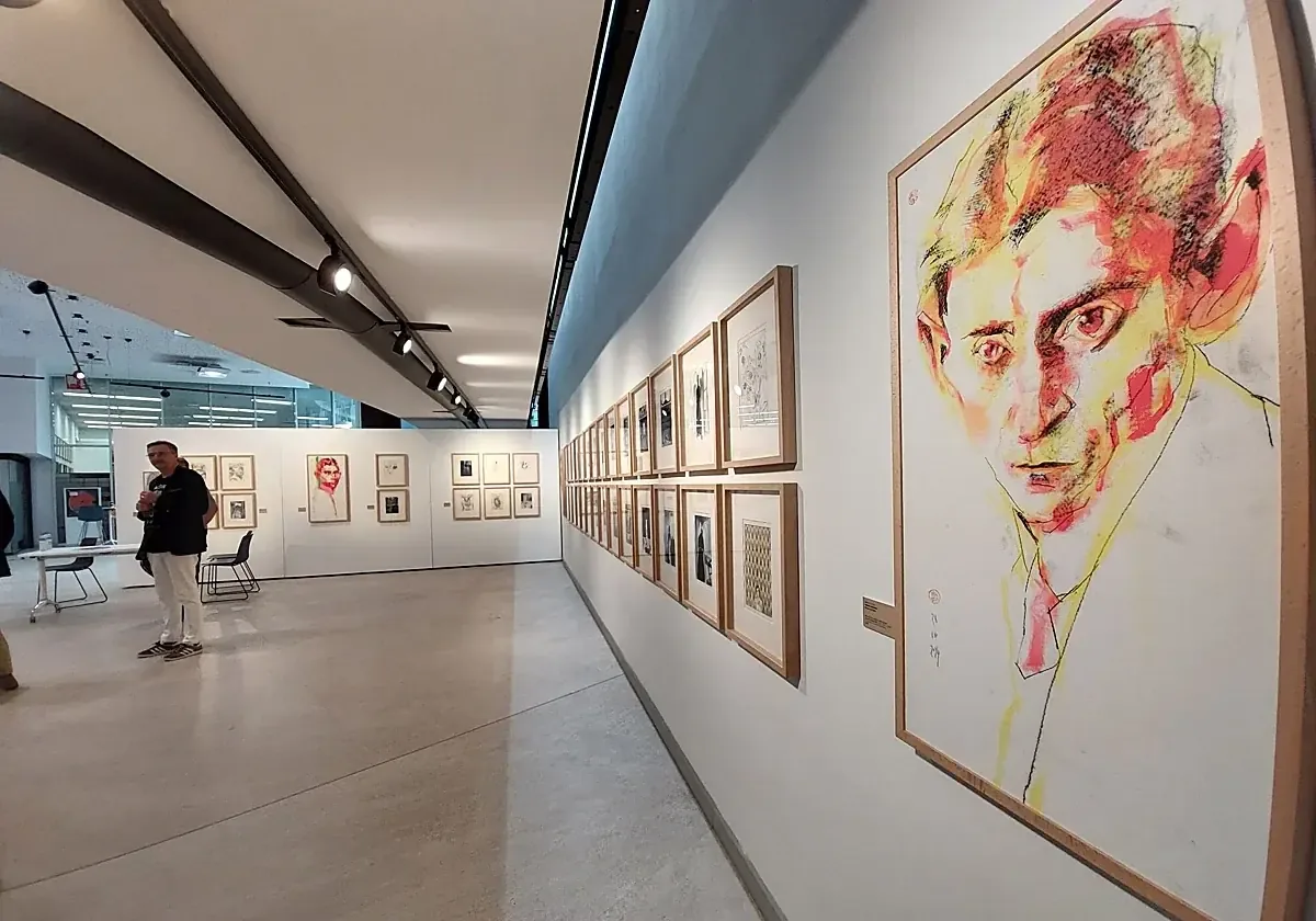 La obra de Levallois invita a repensar la naturaleza humana a través de una reinterpretación del clásico de Kafka.