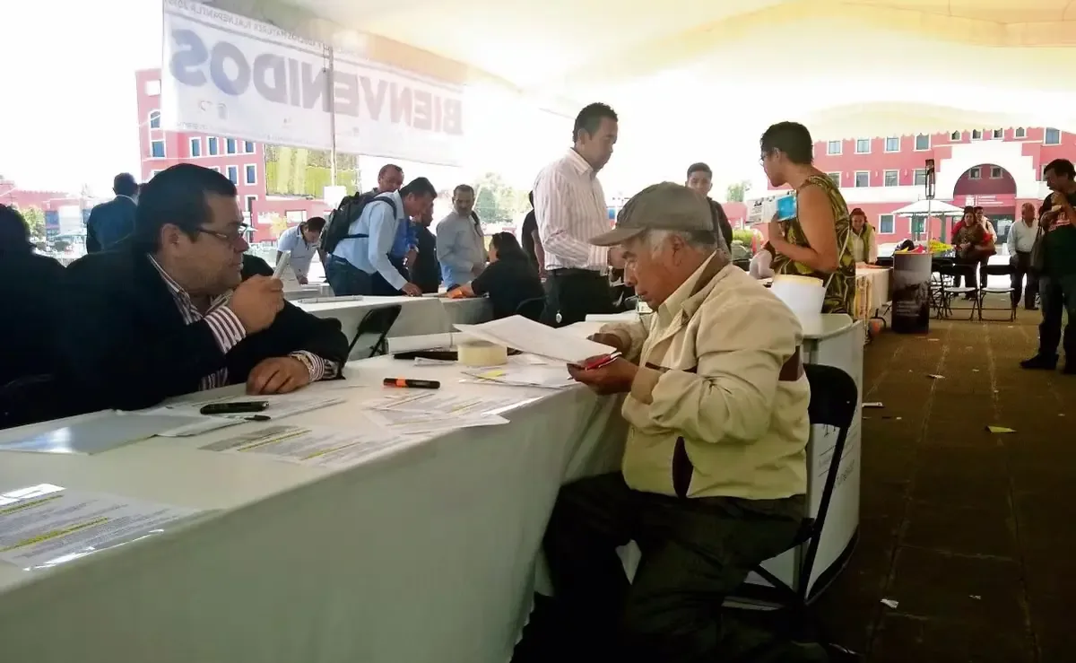 La feria busca ampliar oportunidades laborales para poblaciones marginadas y promover el empleo formal.