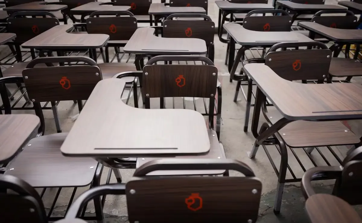 La decisión busca proteger a los estudiantes ante las alertas meteorológicas.