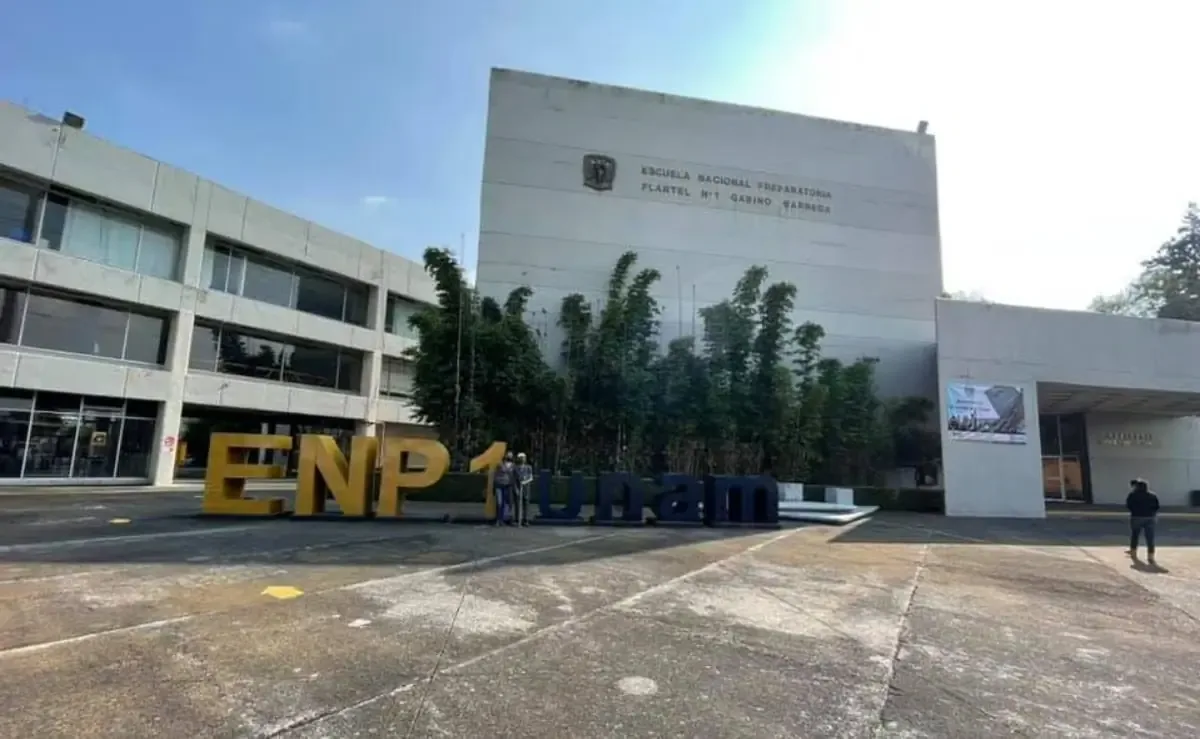 La Preparatoria 1 de la UNAM suspendió actividades tras un conato de violencia esta mañana.