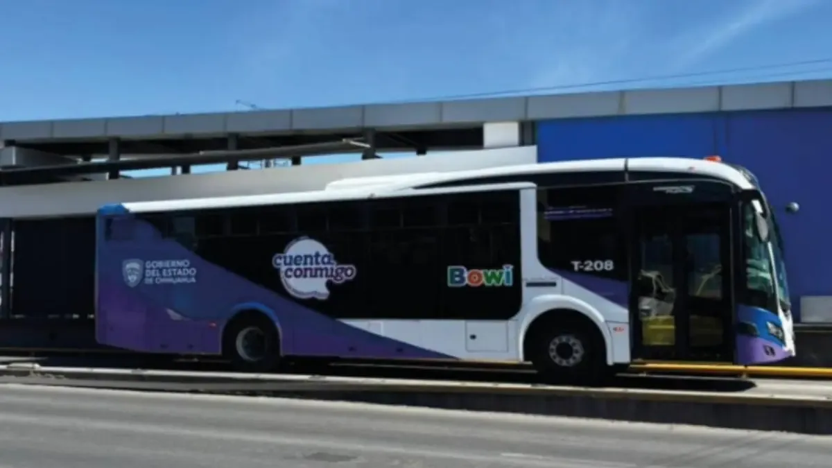 Usuarios del transporte público deben considerar cambios en su transporte debido a manifestación política por desafuero.