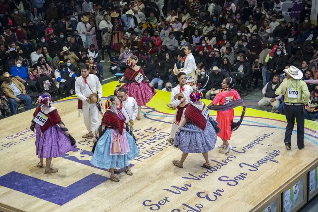 "Taller de huapango en el Festival de Corregidora, invitación abierta a todos."