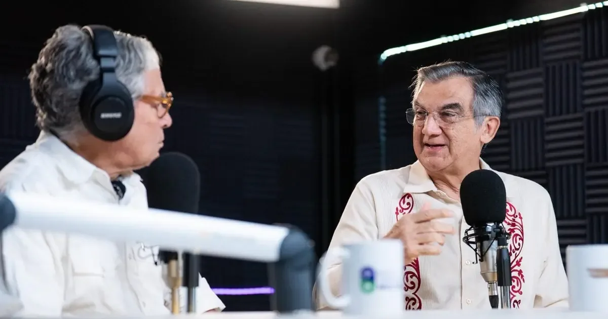El gobernador destaca la importancia de equilibrar crecimiento y conservación ambiental en el estado.