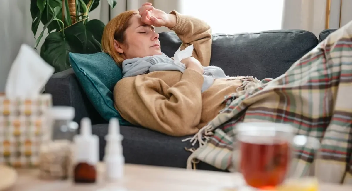 La elevada hospitalización por gripe destaca la urgencia de vacunación y medidas preventivas en la población.