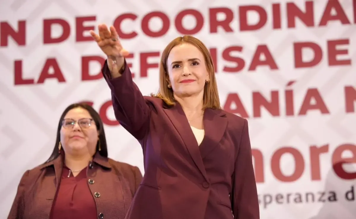 Clouthier reclama transparencia y honestidad en la próxima candidatura de Morena en Nuevo León.
