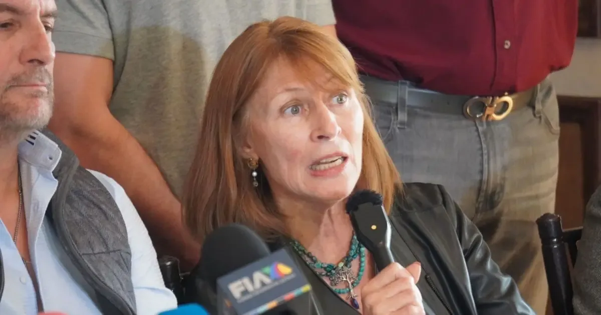 La aspirante a la gubernatura opta por un evento en el estado para destacar su compromiso con los ciudadanos.