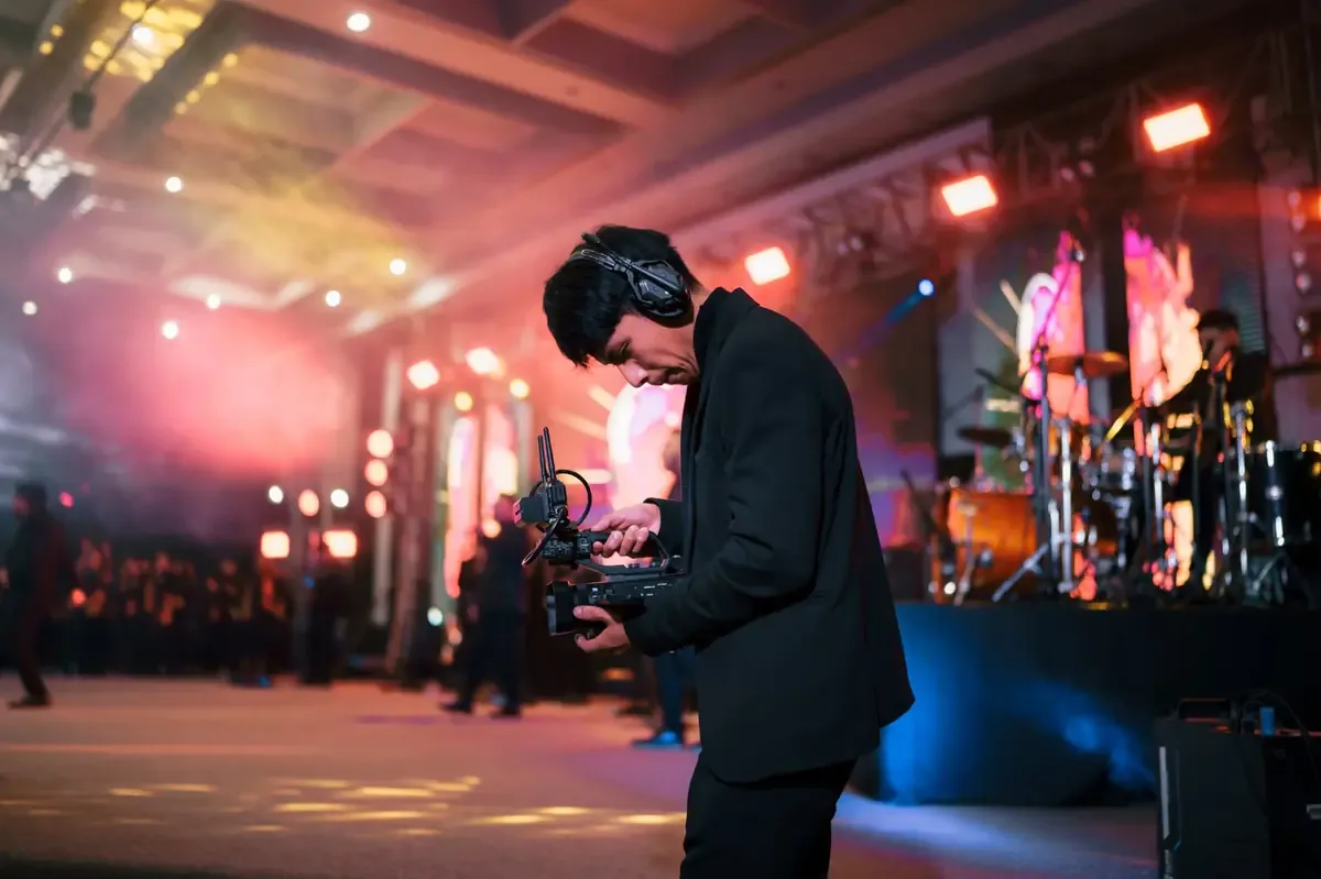 La gala en Los Ángeles premió lo mejor de la música con grandes sorpresas y homenajes.