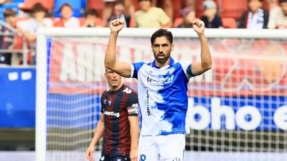 El equipo chicharrero arranca su temporada con una notable victoria frente al Eibar.