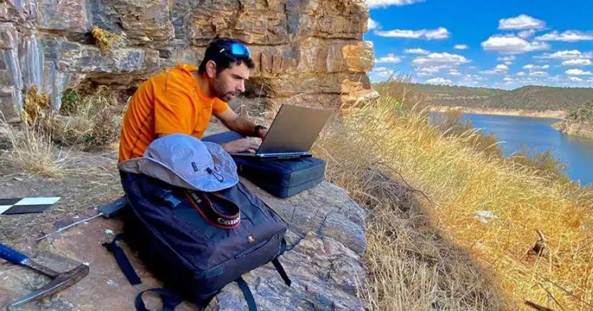Un investigador de la ULE explica la dinámica de los movimientos sísmicos en la región.