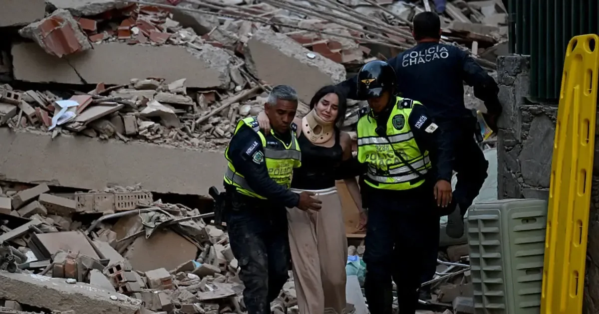 El país enfrenta graves daños y una emergencia humanitaria tras dos sismos en menos de un minuto.