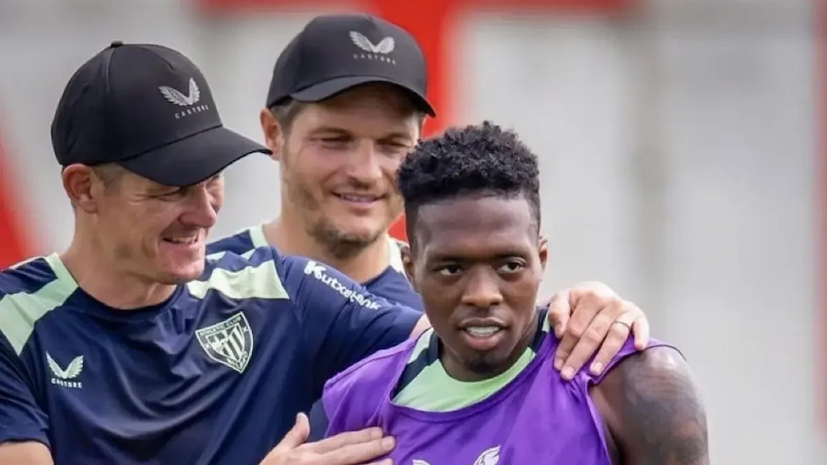 La decisión de Terzic refleja la falta de oportunidades del extremo en el equipo.