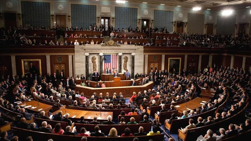 VIDEO | Senado de EU limita poder militar de Trump contra Irán