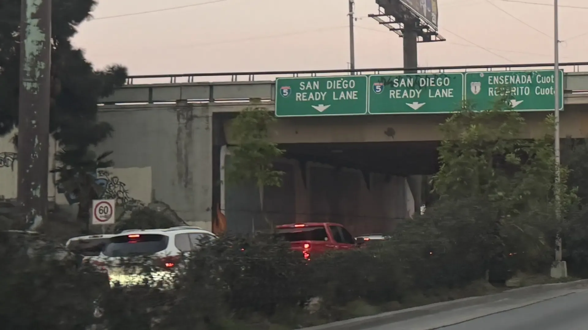 Tiempos de espera en la Garita de San Ysidro, Tijuana, hoy.