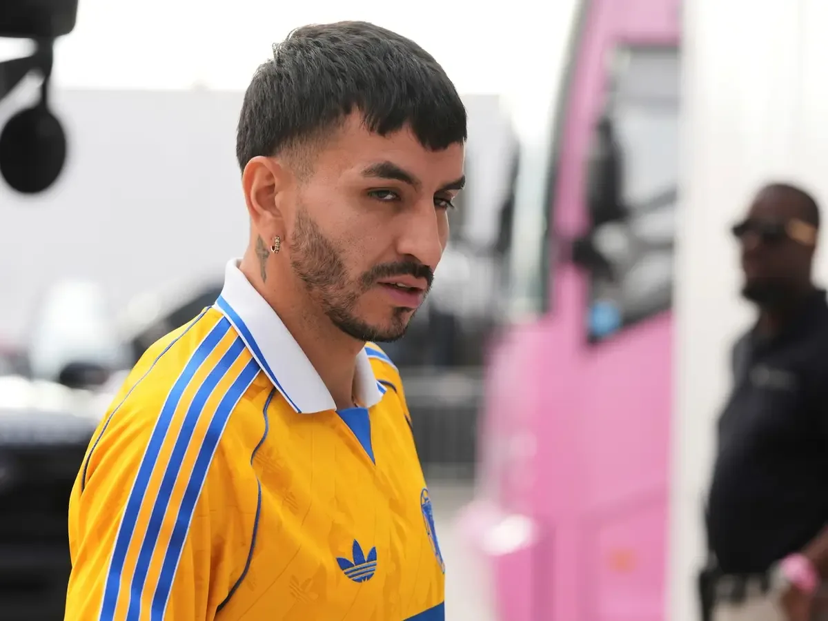 El acuerdo por Ángel Correa entre Tigres y River Plate se complica por cuestiones económicas.