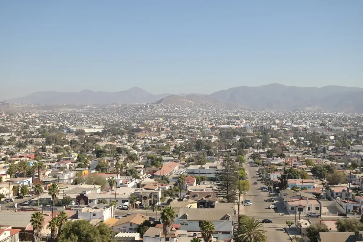 El proyecto busca potenciar la movilidad y el turismo en Tijuana mediante una mejor orientación de los visitantes.