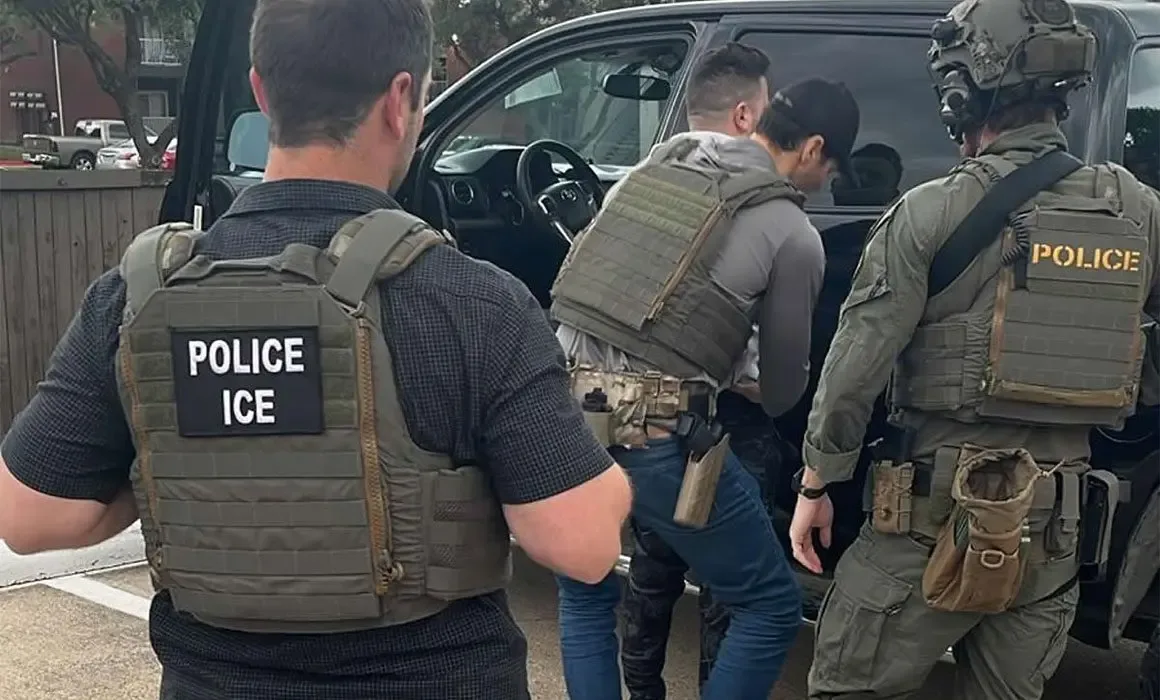 Tiroteo en Minneapolis involucra a ICE y ciudadanos locales.