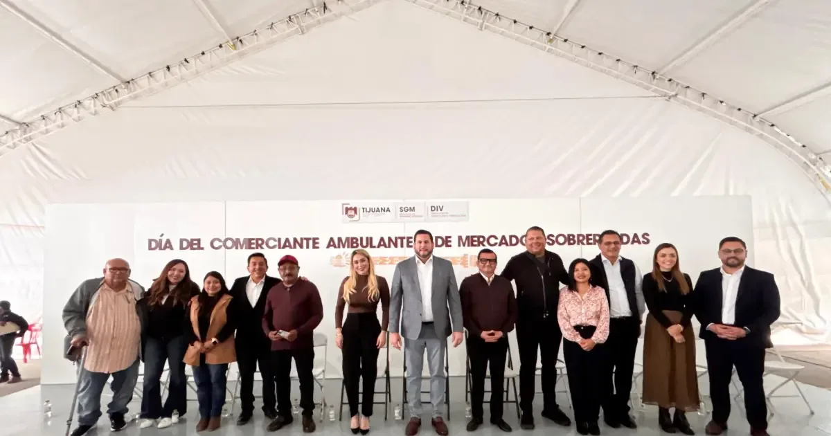 El evento destacó la importancia del comercio ambulante en la economía local.
