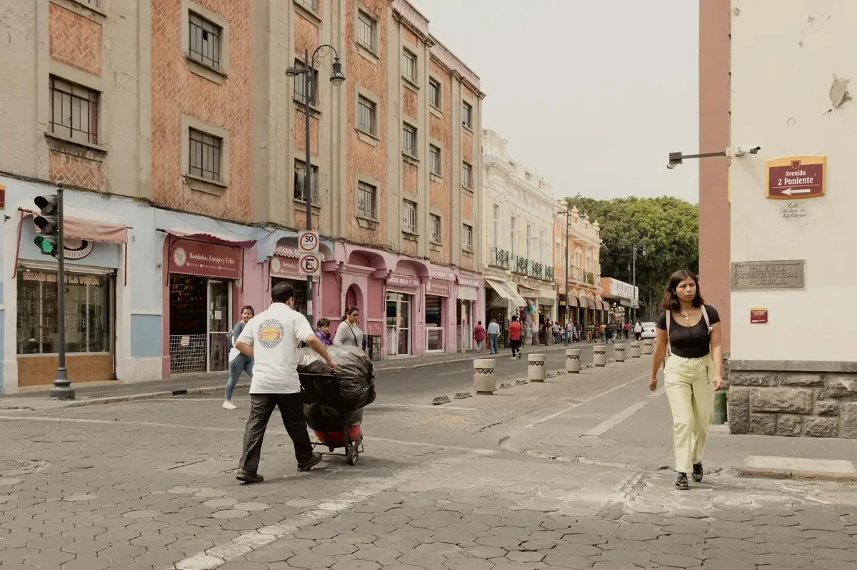 La obra transformará una vialidad descuidada y beneficiará a más de 19 mil habitantes.