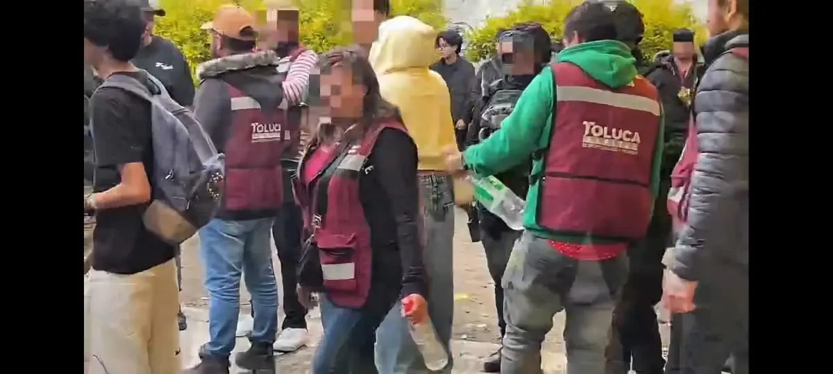 La intervención busca proteger a jóvenes y prevenir el consumo de sustancias.