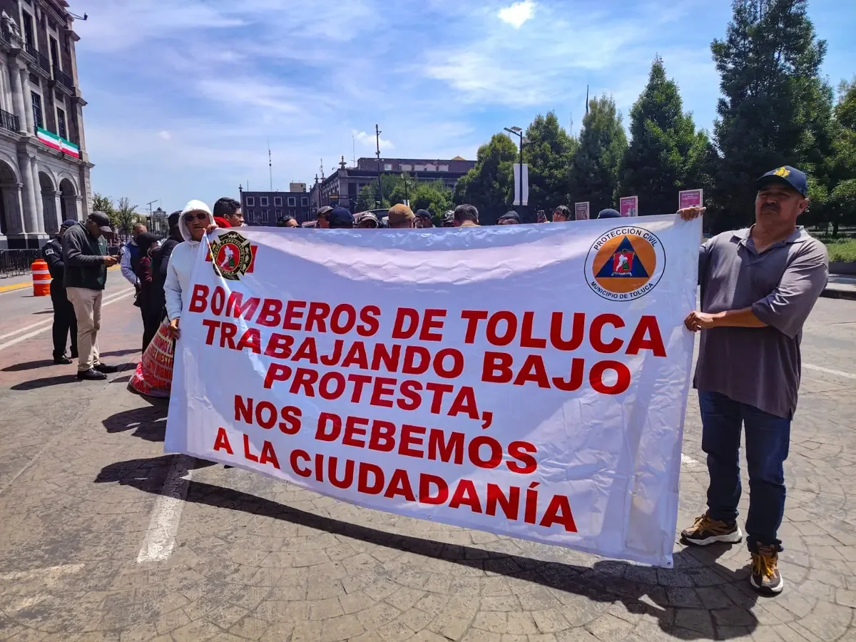 El director de Protección Civil explicó que se están revisando las demandas del gremio de bomberos.