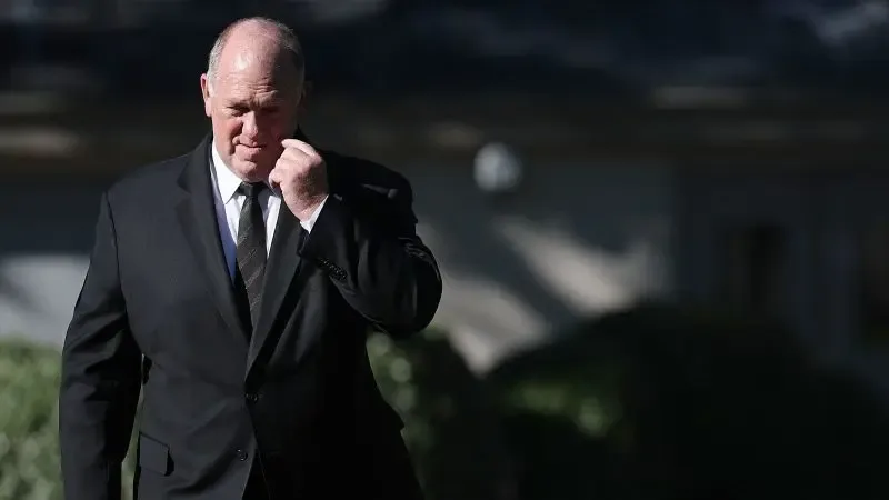 Tom Homan durante una rueda de prensa en la Casa Blanca en 2026.