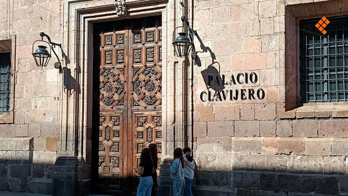 La situación afecta el desarrollo del festival y la entrega de un reconocimiento al director Alfonso Cuarón.
