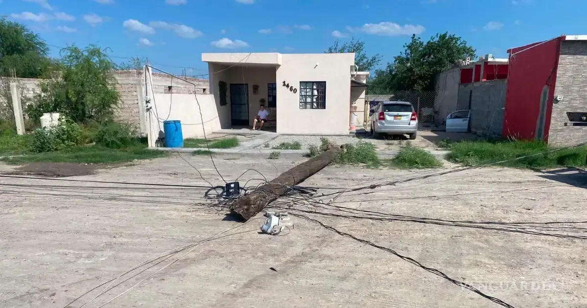 Una tormenta intensa provoca daños significativos en Sabinas, con atención prioritaria de Protección Civil.