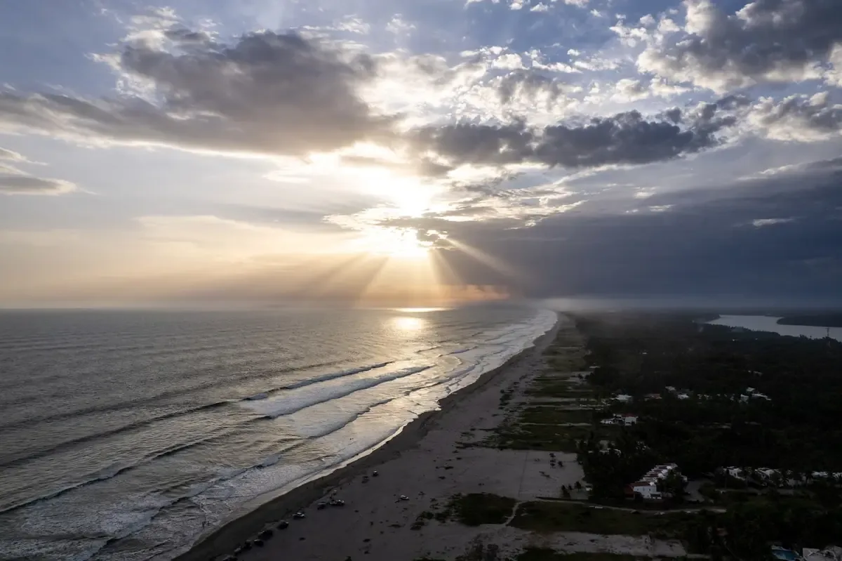 La llegada de la tormenta afectará principalmente la costa michoacana y estados vecinos.