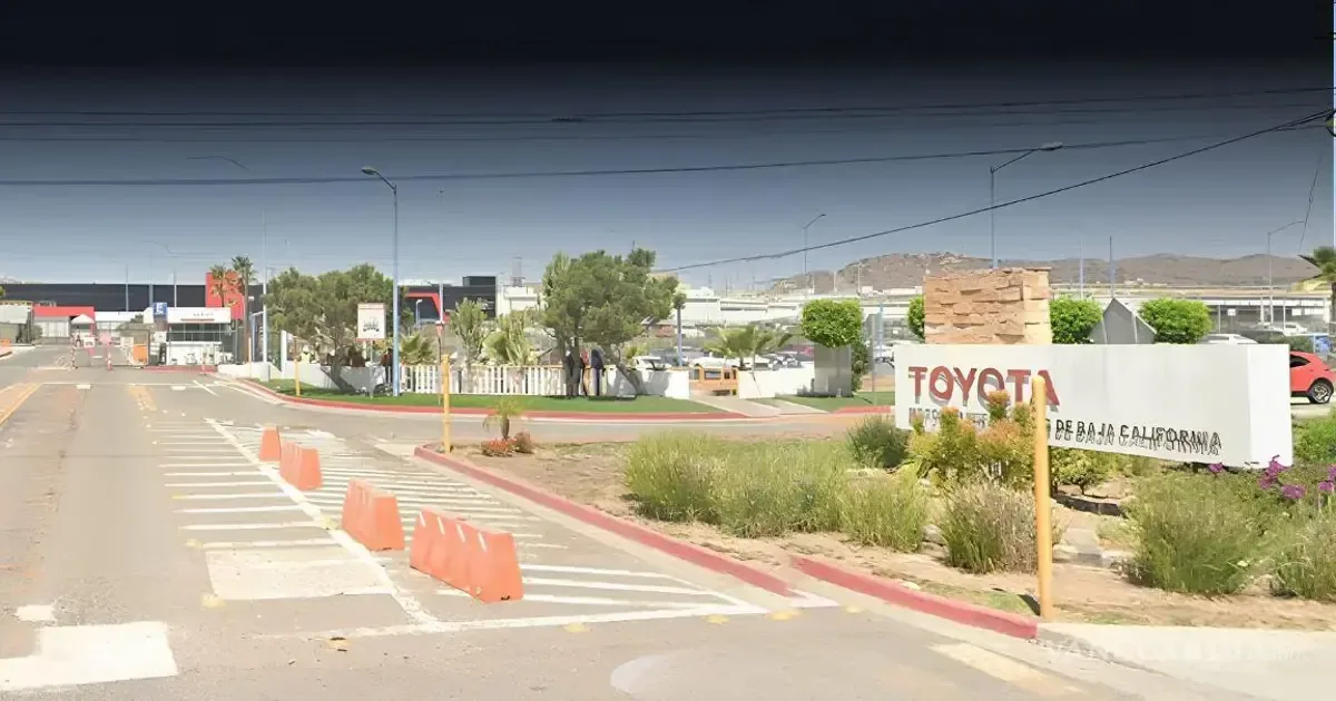 La Secretaría de Economía desmiente versiones de cierre y confirma cambios graduales en la planta de Tijuana.