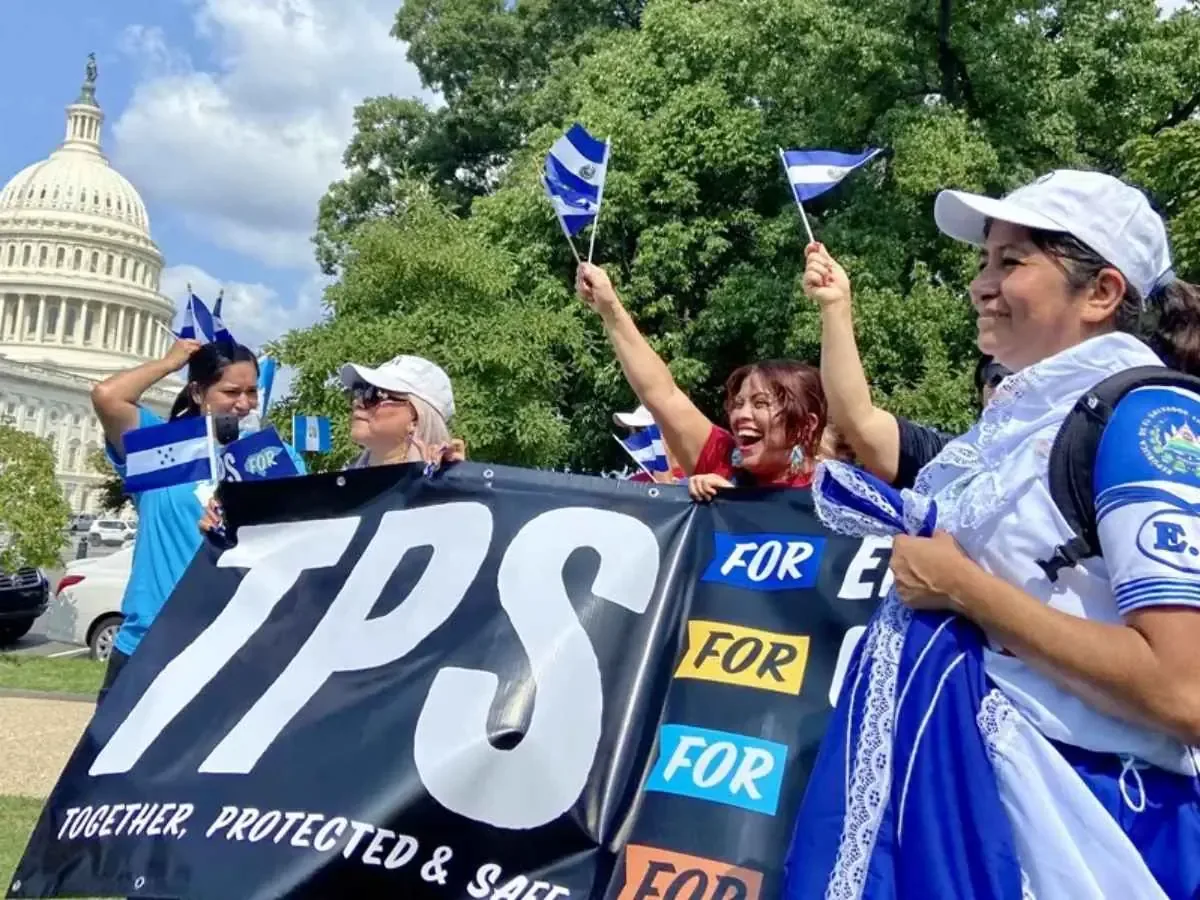 La falta de decisión del DHS podría extender la protección temporal hasta 2026.