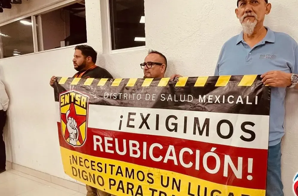 Empleados del sector salud piden reubicación para trabajar en mejores espacios.