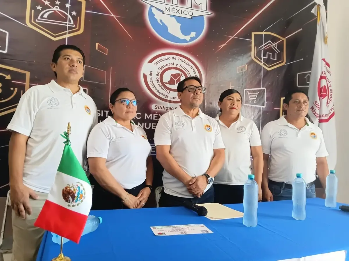 La Ley Silla busca reducir riesgos laborales, pero su incumplimiento afecta la salud de los trabajadores.