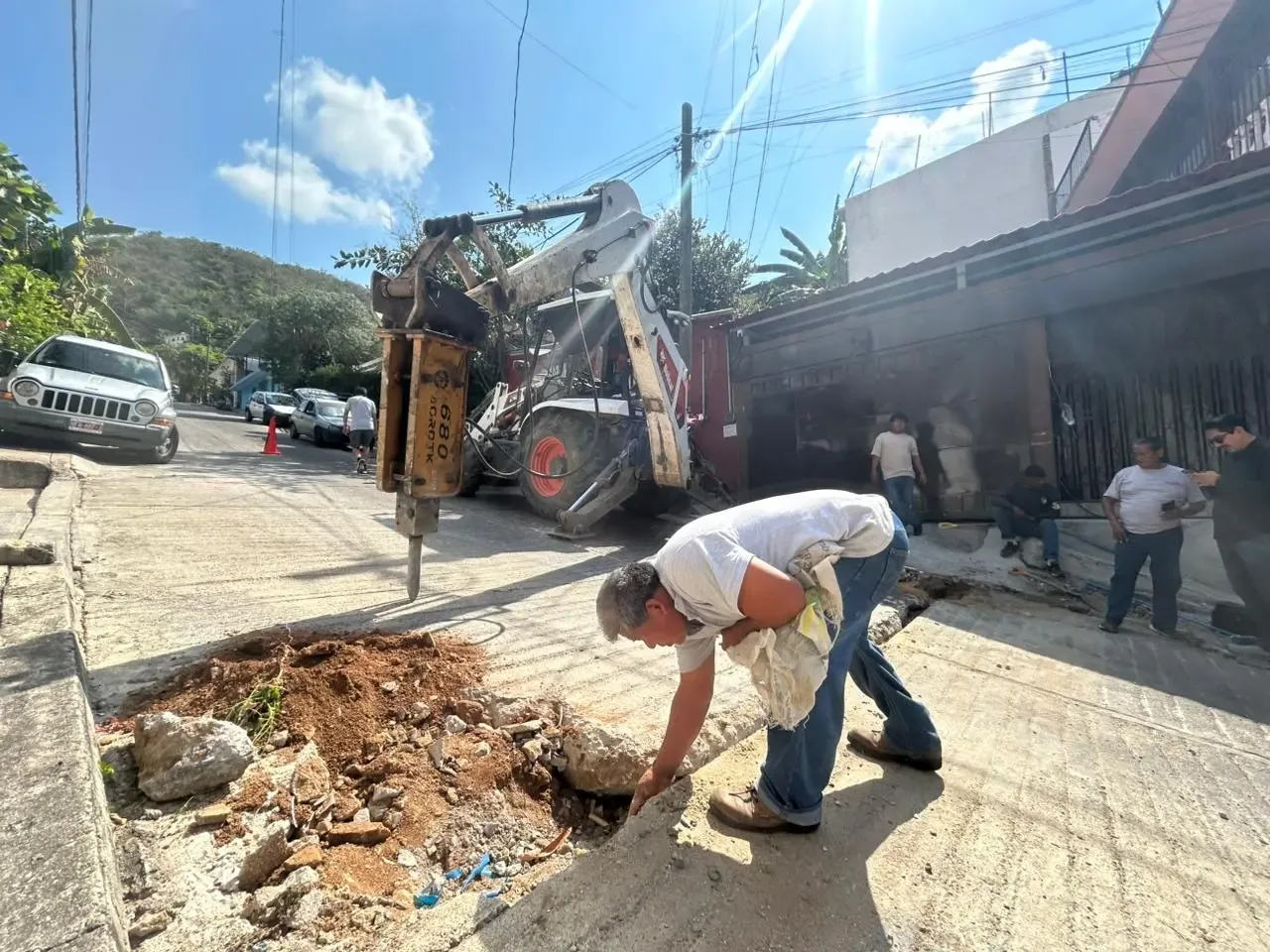 Trabajos de modernización de la red hidráulica liderados por Capama en Acapulco.