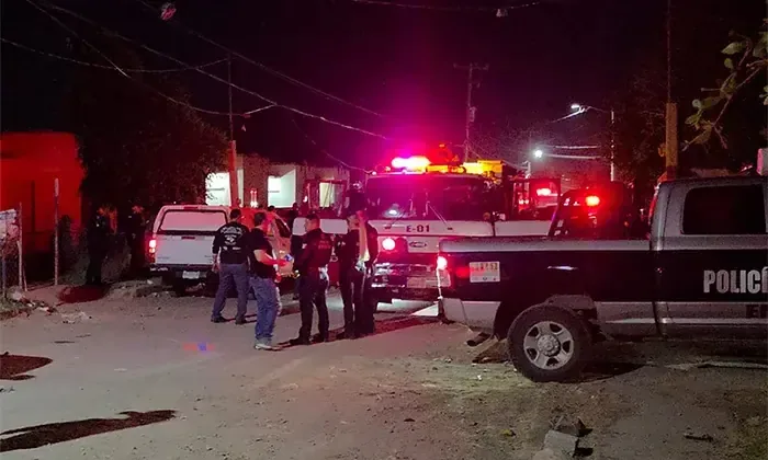 Un menor de 10 años y su padre fallecieron en su hogar por monóxido de carbono en el fraccionamiento Los Portales, generando conmoción en la comunidad.