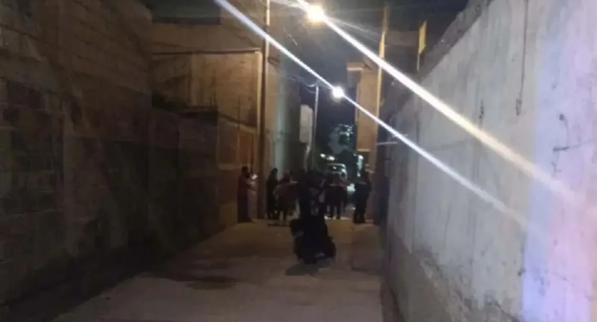 Una disputa en un convivio familiar en Chimalhuacán resultó en tres muertes, generando un operativo de búsqueda.