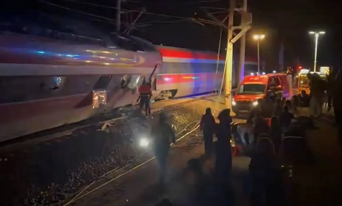 Tragedia ferroviaria en Córdoba tras el descarrilamiento de trenes de alta velocidad.