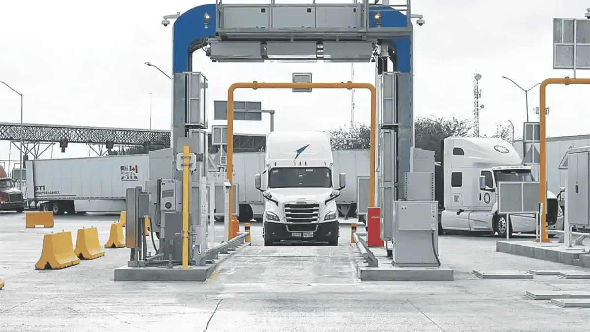 Las constantes fallas en el Puente Internacional generan pérdidas y aumentan la preocupación entre los transportistas.